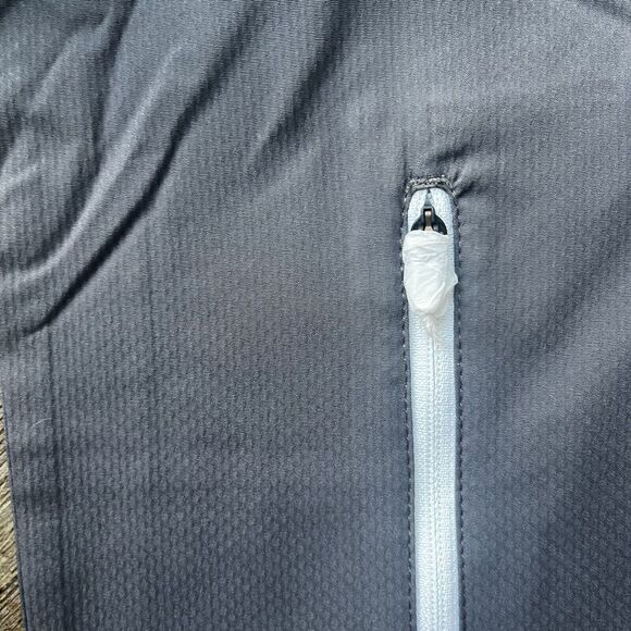 New Footjoy Short Sleeve Men's Extra Large 1/2 Zip Windshirt Gray Blue XL - Picture 3 of 7